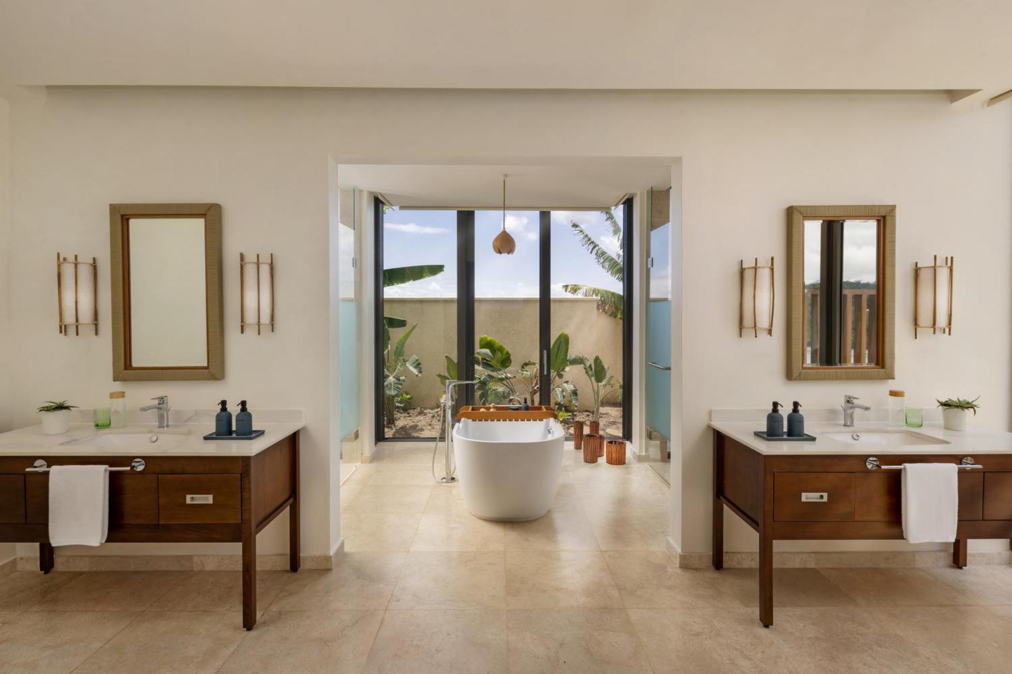 Отель Six Senses La Sagesse St. David's Экстерьер фото